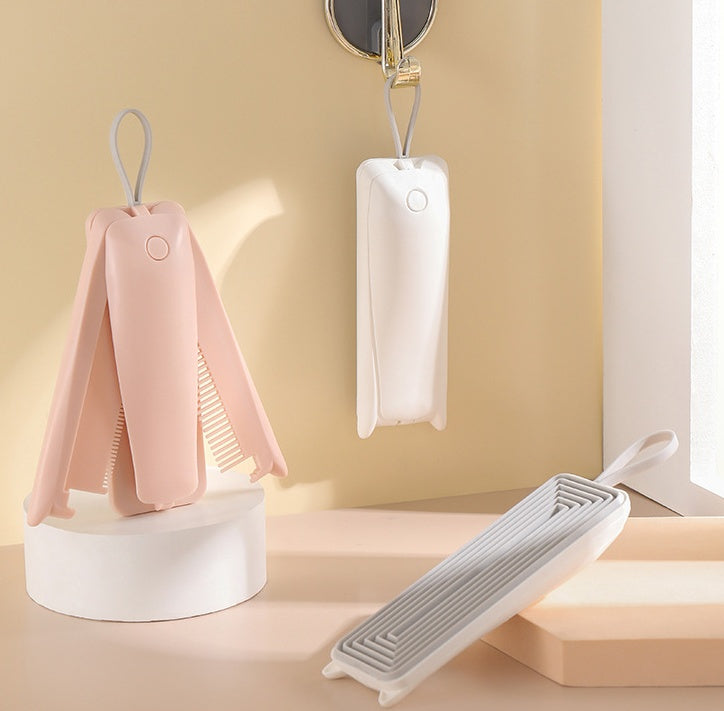 Foldaway Grooming Comb — product detail